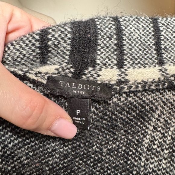 Talbots Black and White Plaid Cardigan - Picture 5 of 6